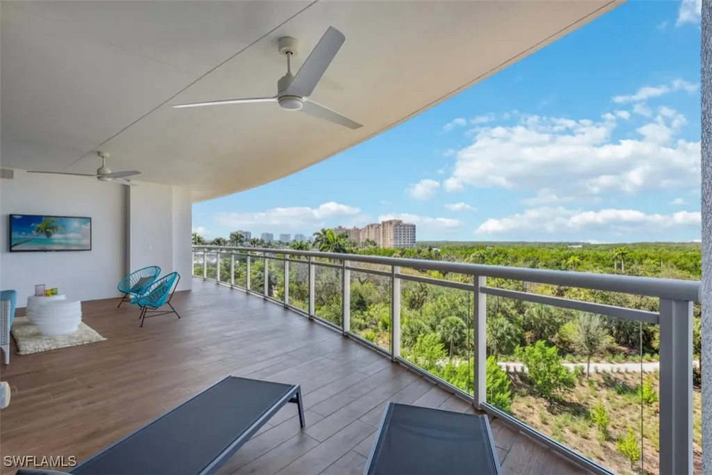 13915 Old Coast Road Naples FL 34110