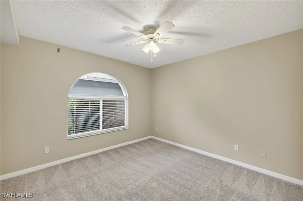 895 New Waterford Drive Naples FL 34104