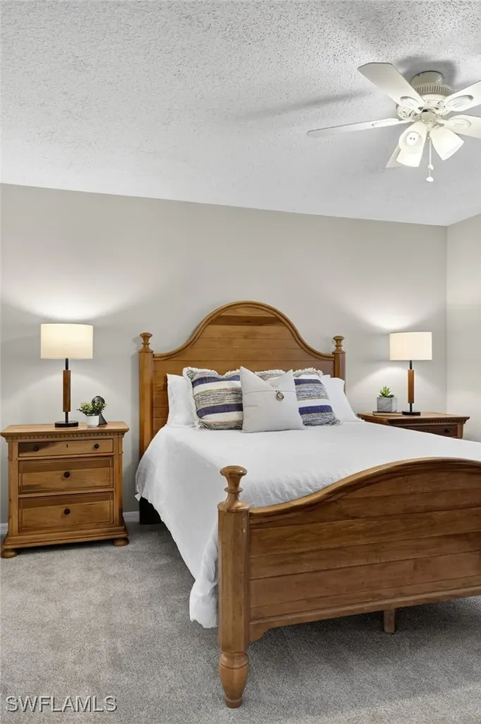 895 New Waterford Drive Naples FL 34104