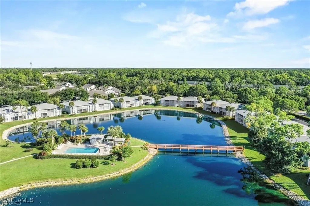 895 New Waterford Drive Naples FL 34104