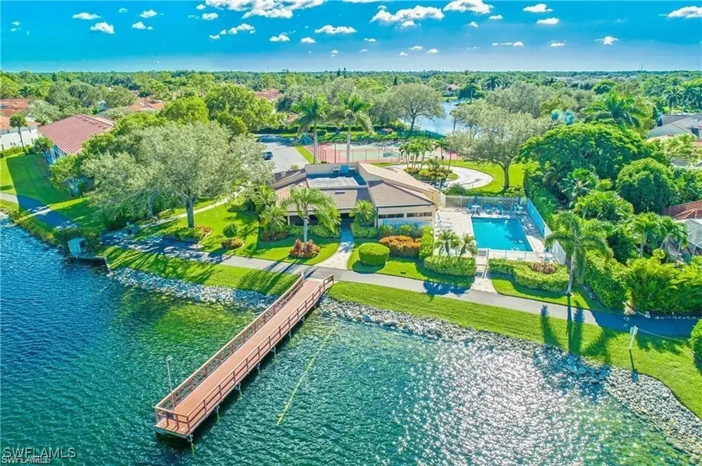 895 New Waterford Drive Naples FL 34104