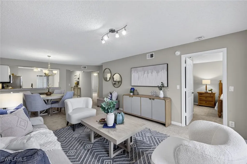 895 New Waterford Drive Naples FL 34104