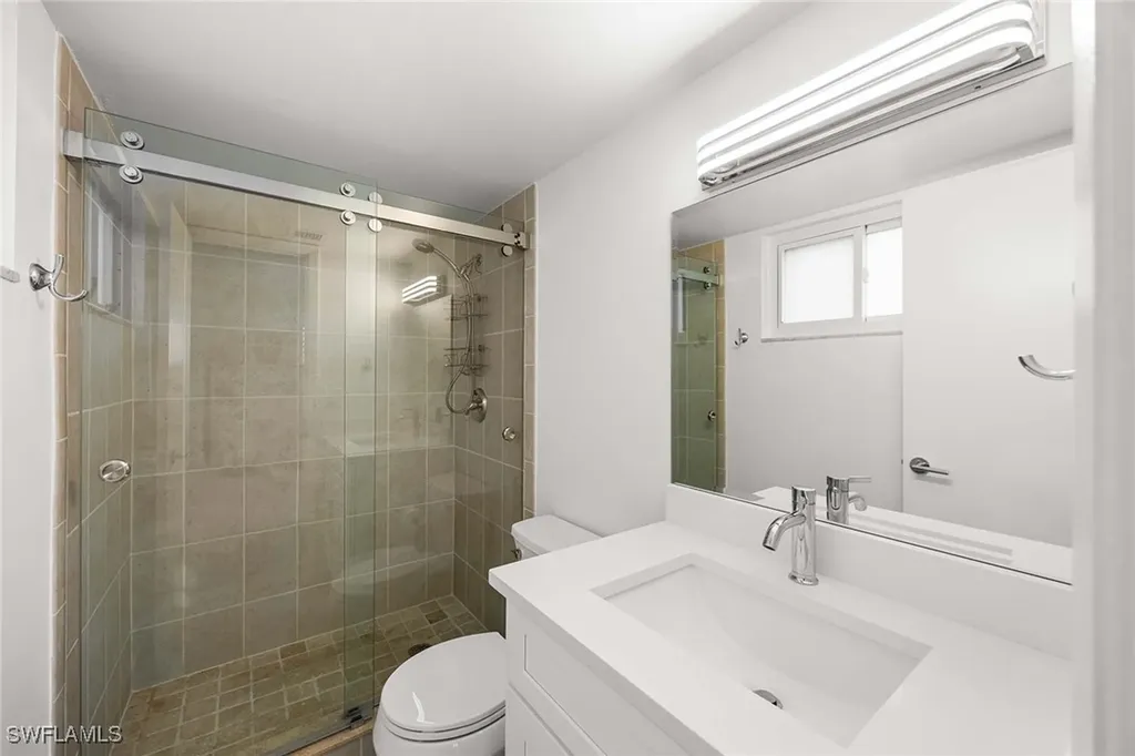 766 Central Avenue Naples FL 34102