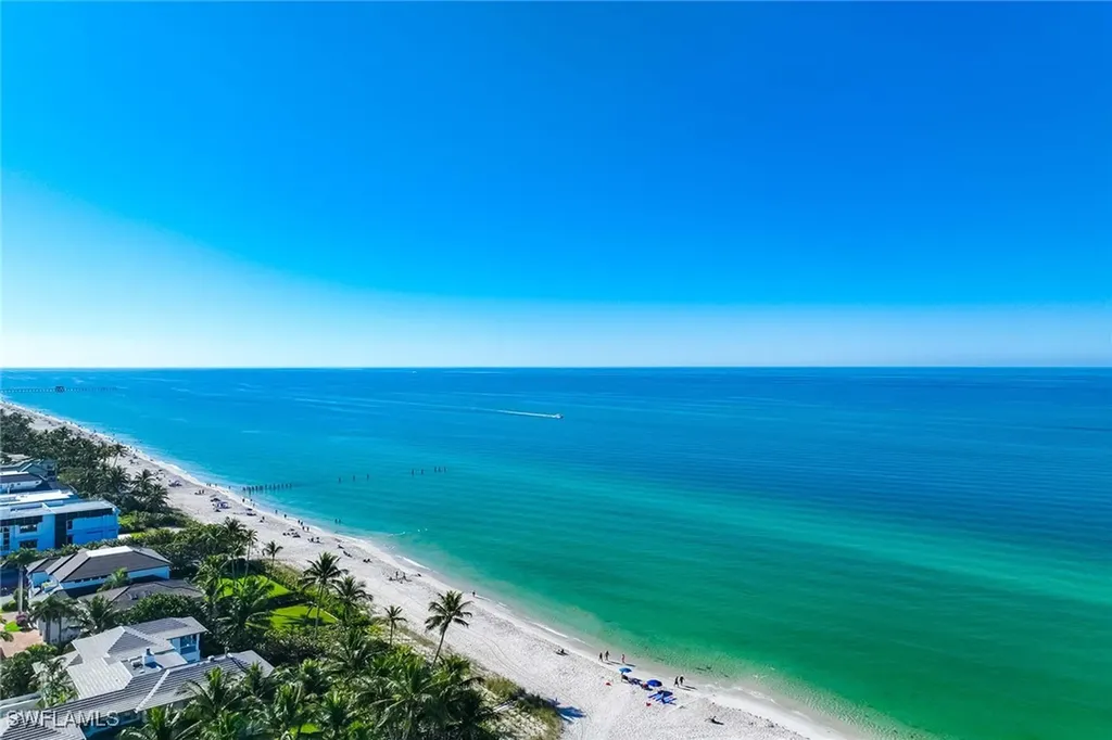 766 Central Avenue Naples FL 34102