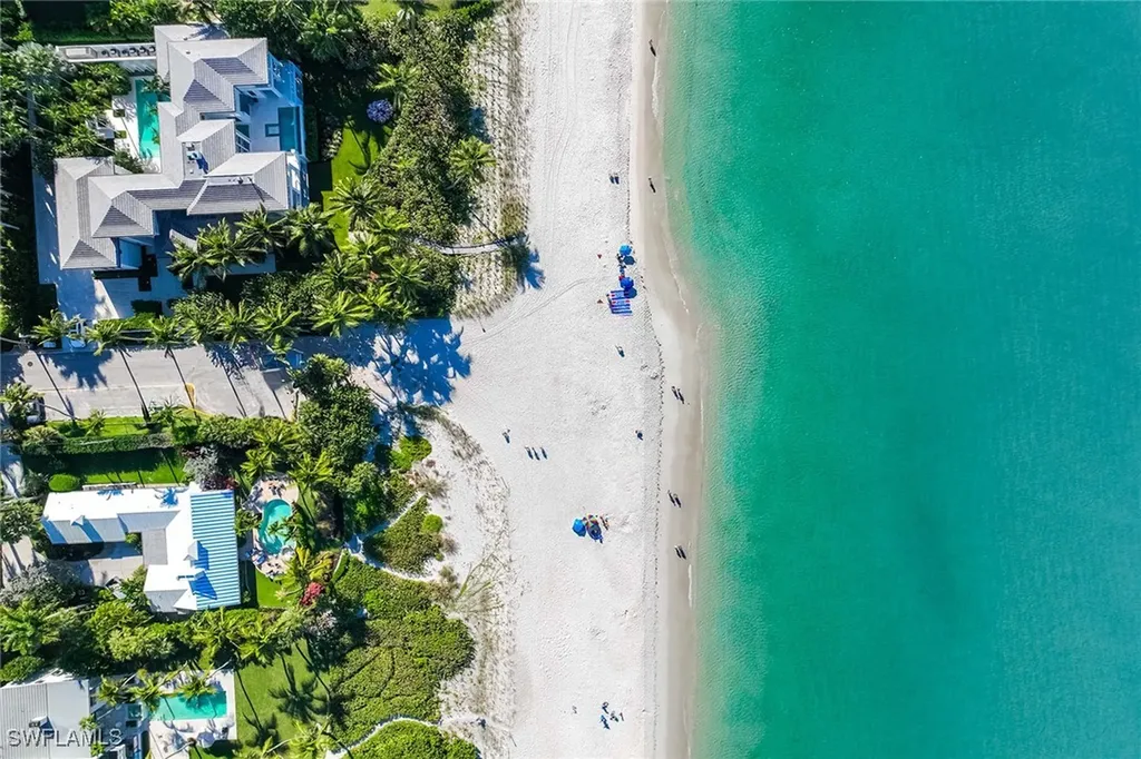 766 Central Avenue Naples FL 34102