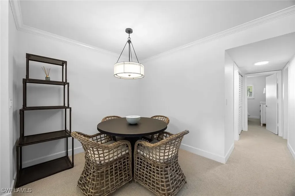 766 Central Avenue Naples FL 34102