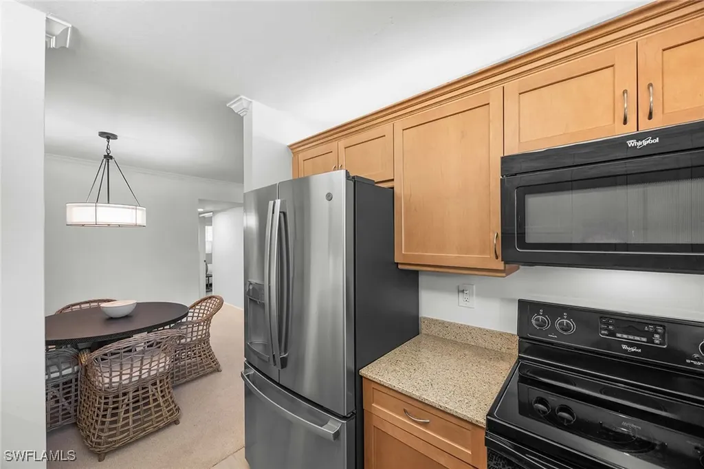 766 Central Avenue Naples FL 34102