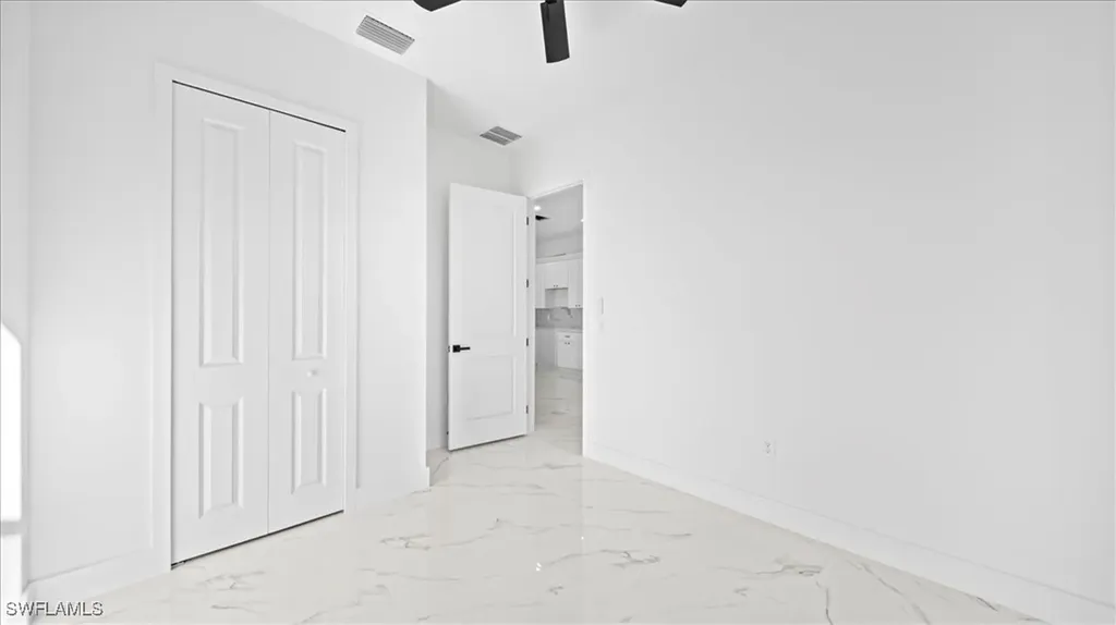913/915 NE 15th Lane Cape Coral FL 33909