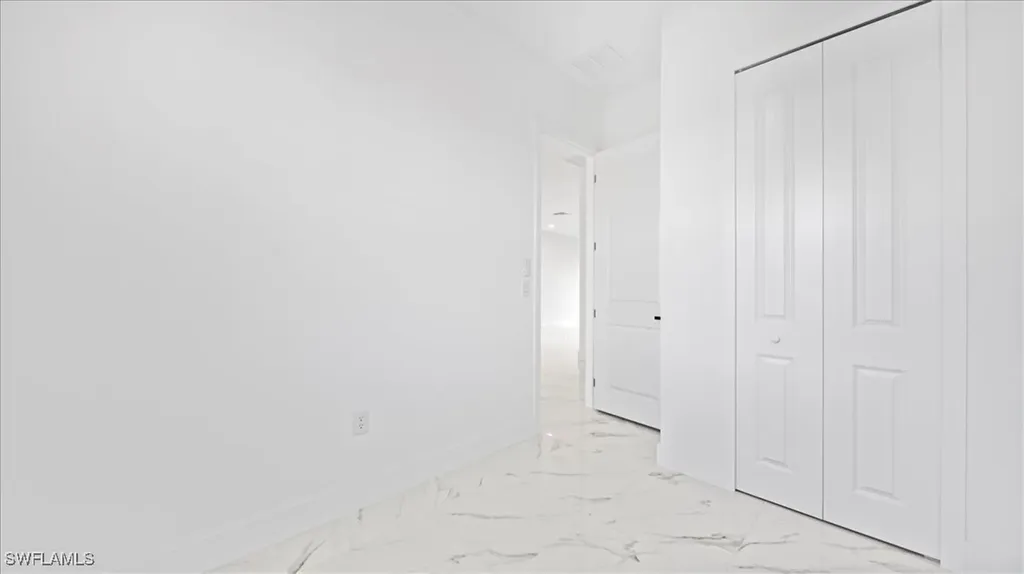 913/915 NE 15th Lane Cape Coral FL 33909