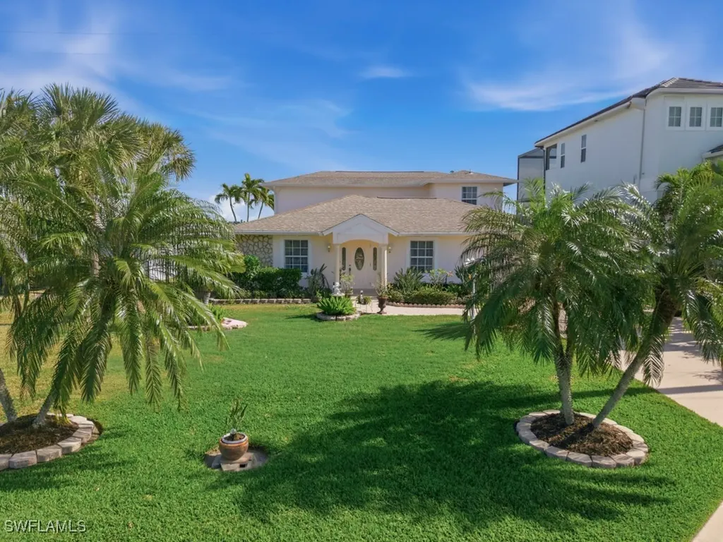 141 Pago Pago Drive E Naples FL 34113