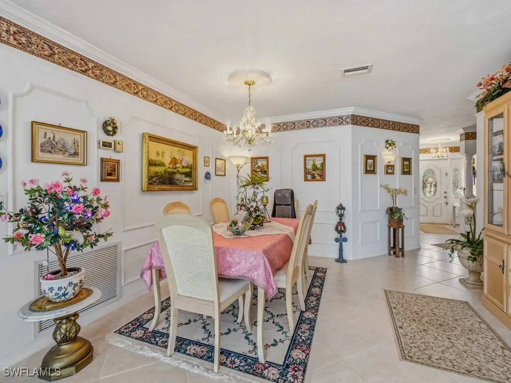 141 Pago Pago Drive E Naples FL 34113