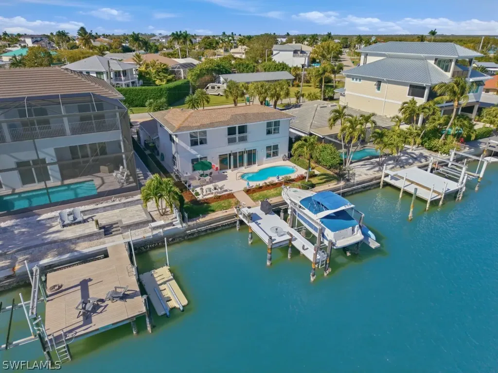 141 Pago Pago Drive E Naples FL 34113