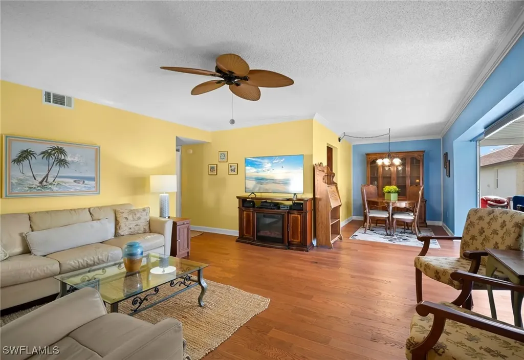 1155 Sandpiper Street Naples FL 34102