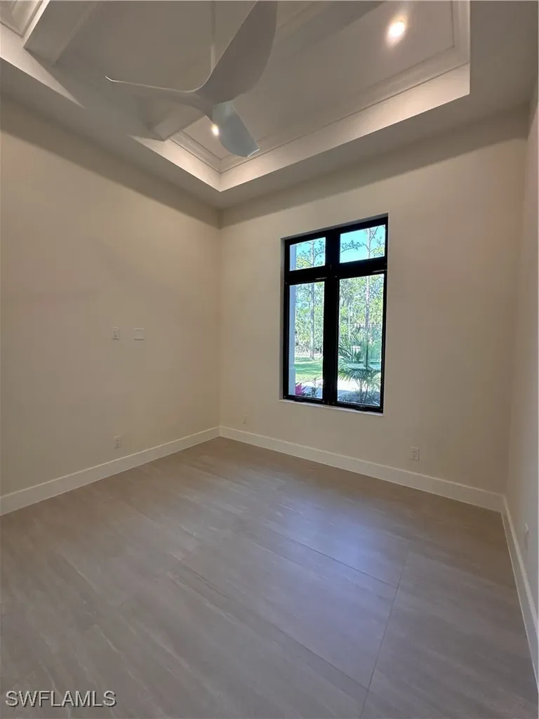 382 39th Avenue NE Naples FL 34120