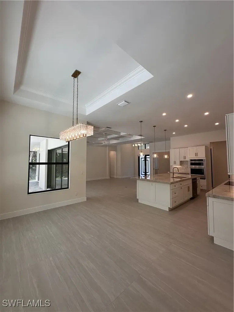 382 39th Avenue NE Naples FL 34120