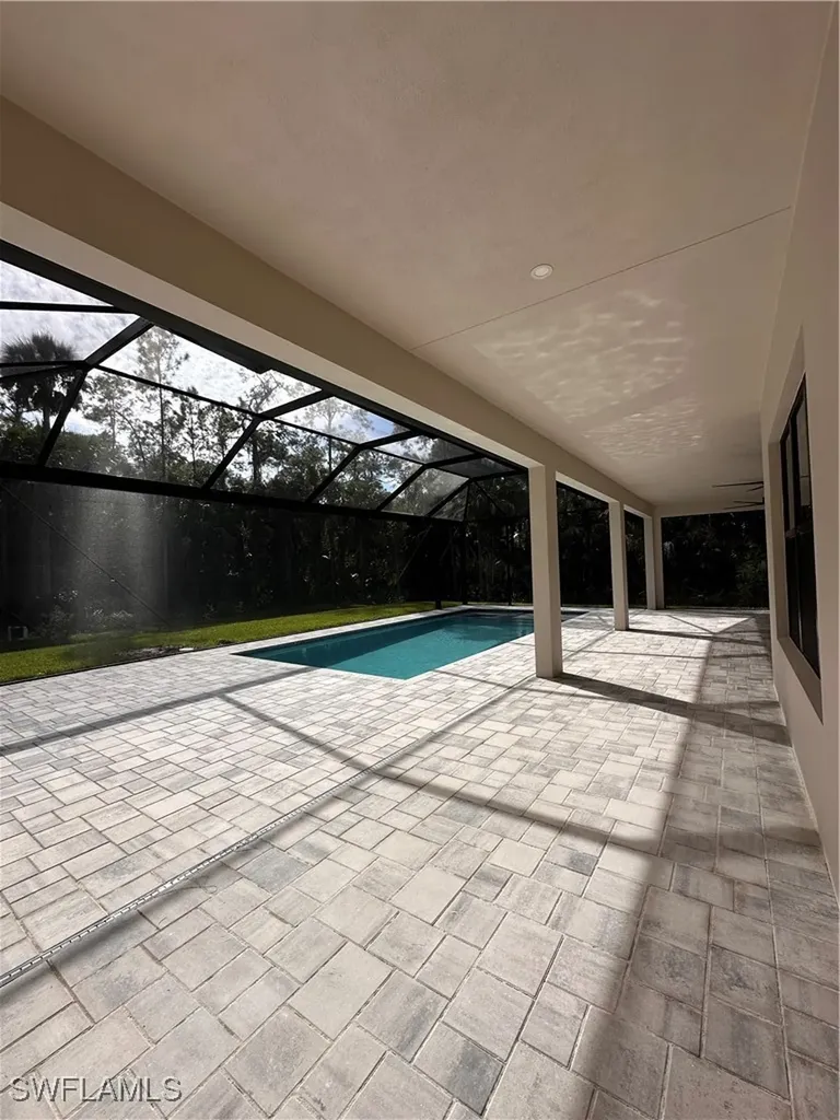 382 39th Avenue NE Naples FL 34120