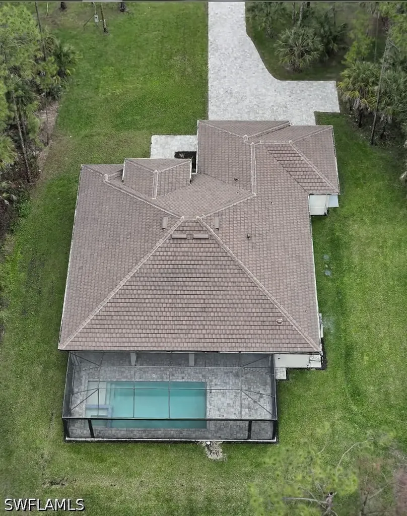 382 39th Avenue NE Naples FL 34120