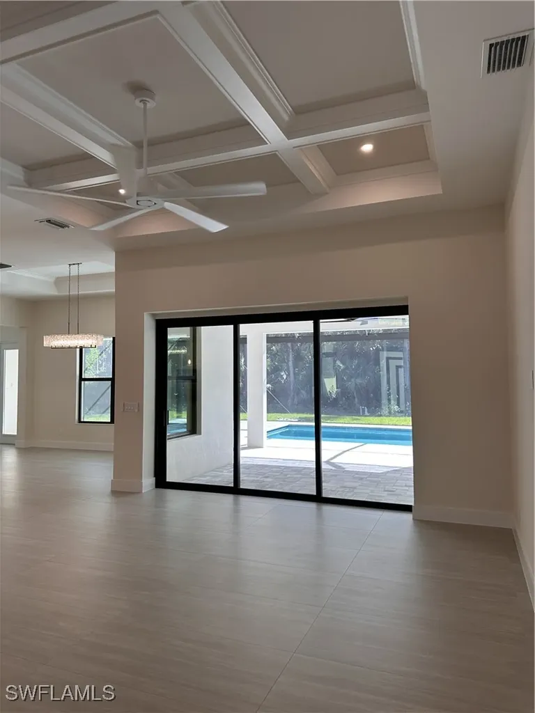 382 39th Avenue NE Naples FL 34120