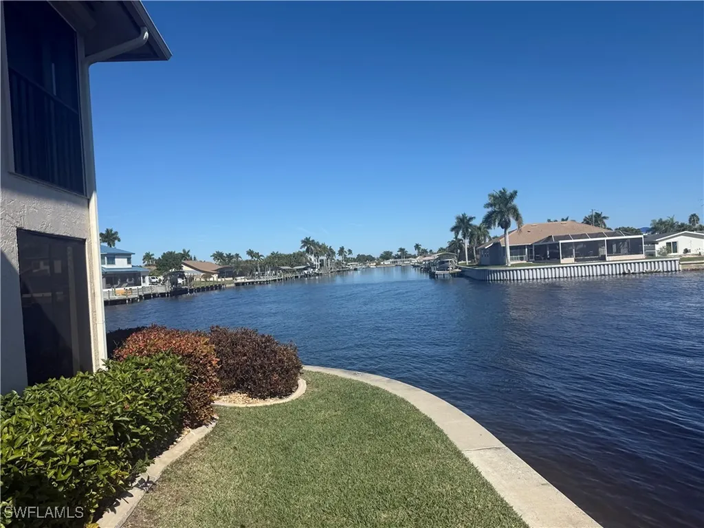 4001 SE 19th Place Cape Coral FL 33904