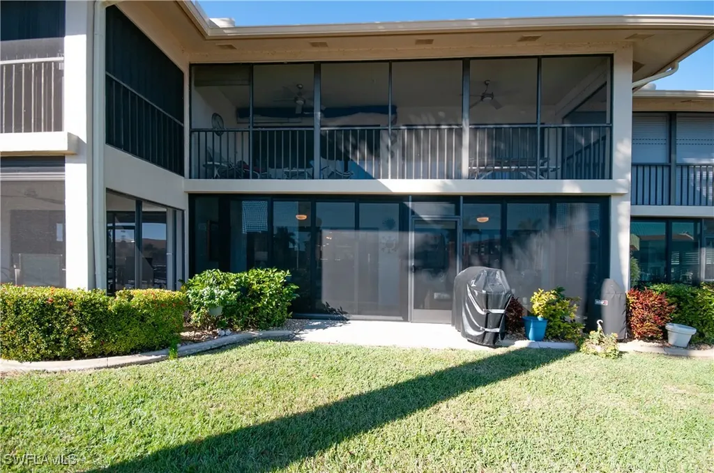 4001 SE 19th Place Cape Coral FL 33904