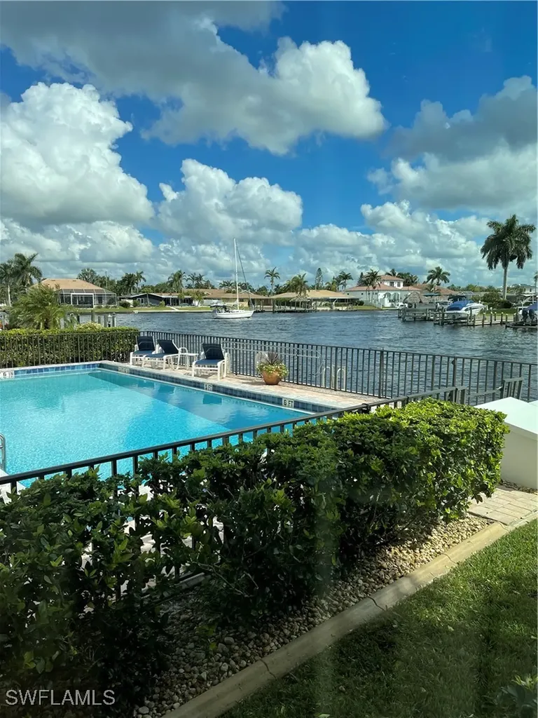 4001 SE 19th Place Cape Coral FL 33904