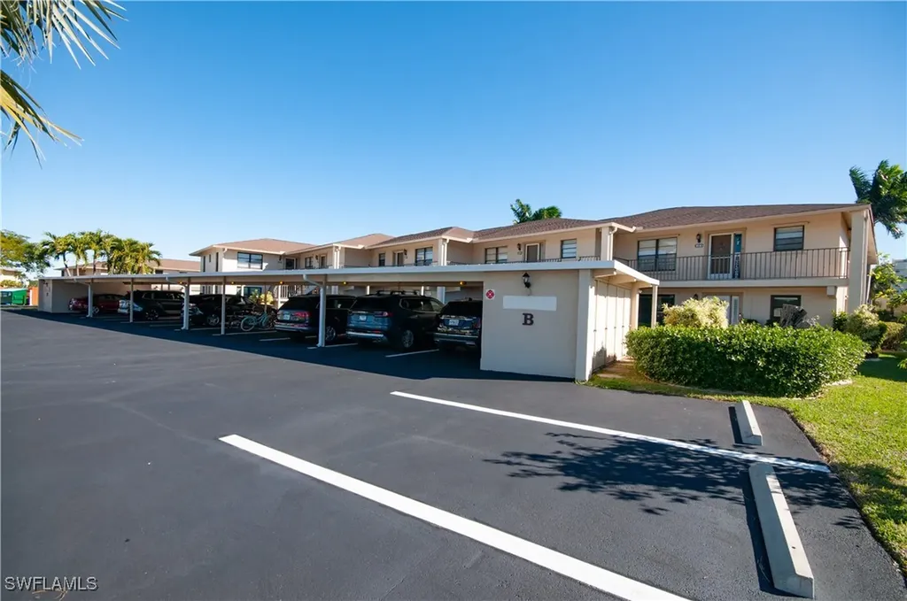 4001 SE 19th Place Cape Coral FL 33904