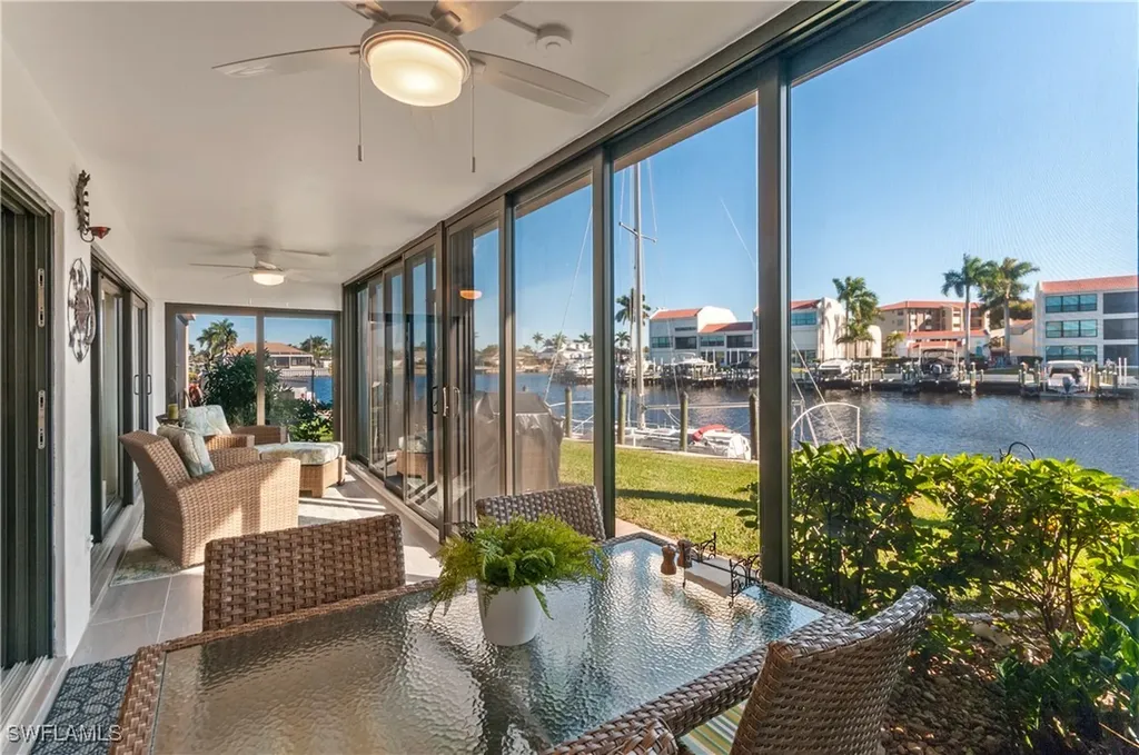 4001 SE 19th Place Cape Coral FL 33904