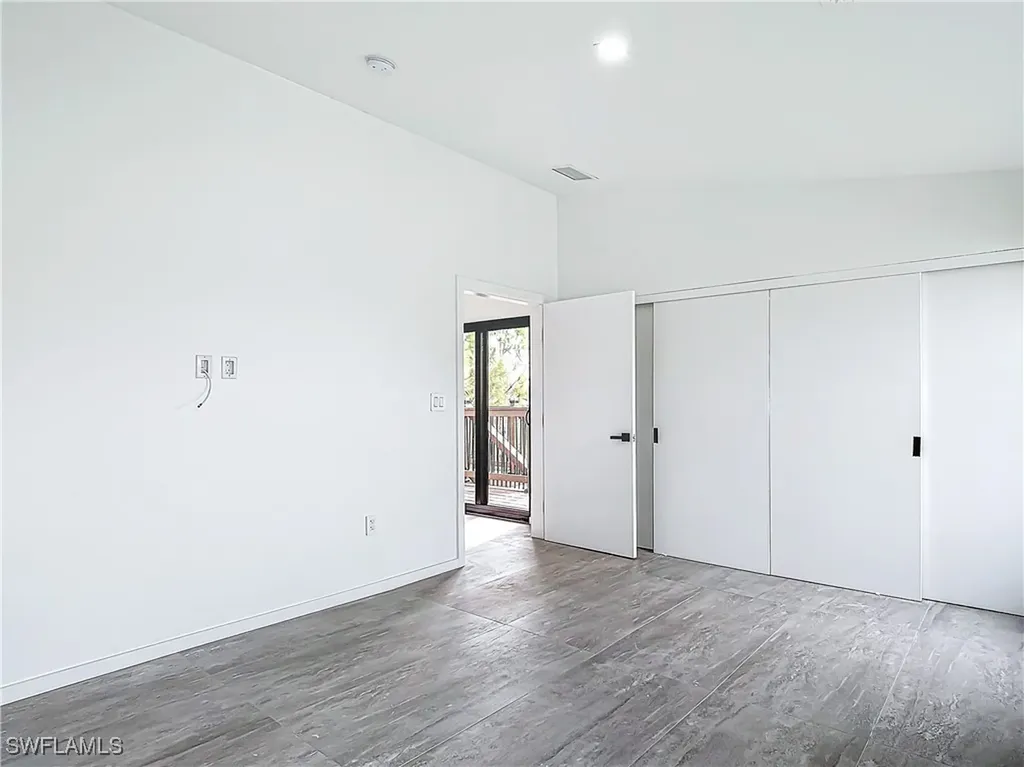 3710 10th Street SW Lehigh Acres FL 33976