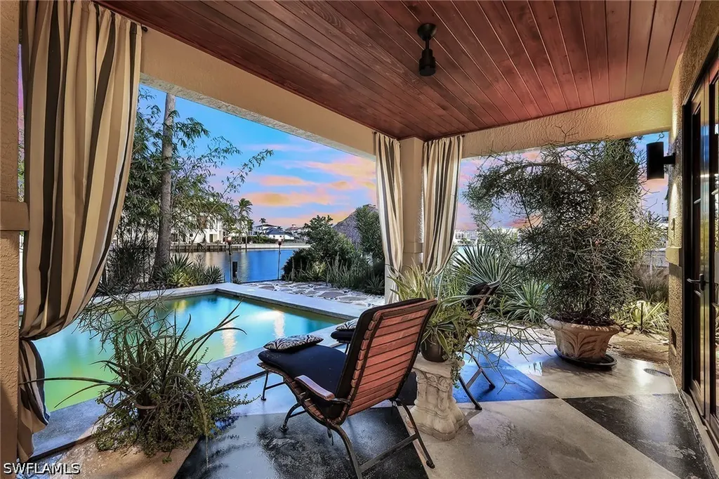 290 Channel Drive Naples FL 34108