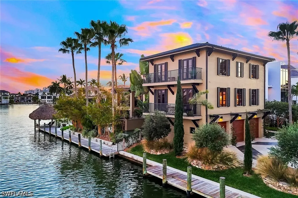 290 Channel Drive Naples FL 34108
