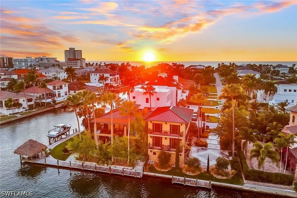 290 Channel Drive Naples FL 34108