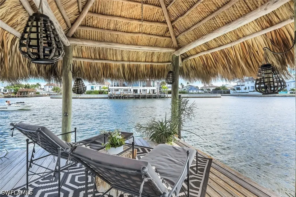 290 Channel Drive Naples FL 34108