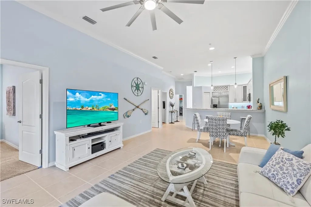 1285 Sweetwater Cove Naples FL 34110