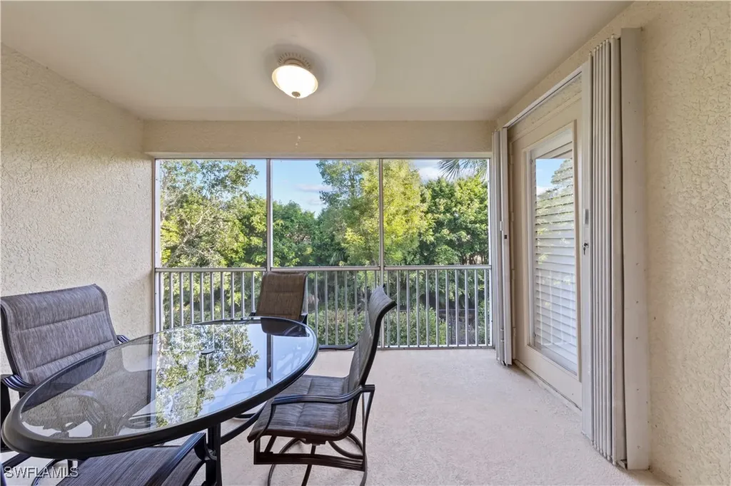 1285 Sweetwater Cove Naples FL 34110