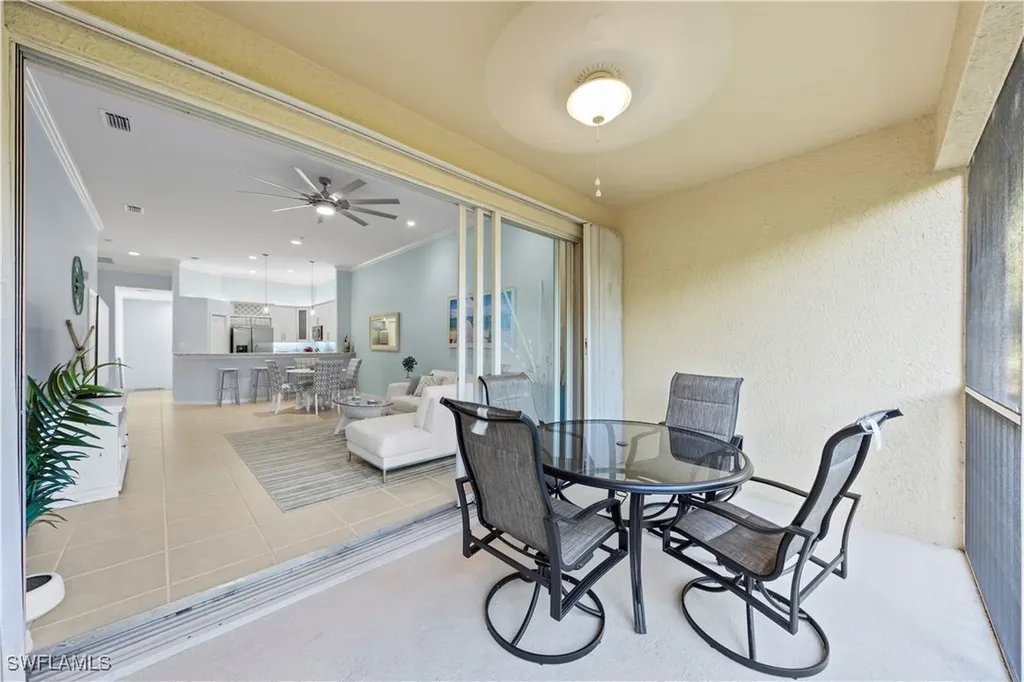 1285 Sweetwater Cove Naples FL 34110