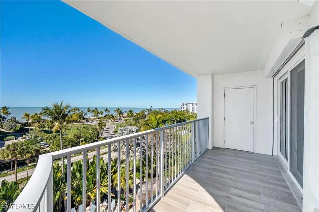 1300 Gulf Shore Boulevard N Naples FL 34102