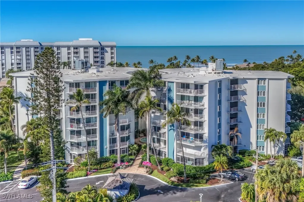 1300 Gulf Shore Boulevard N Naples FL 34102