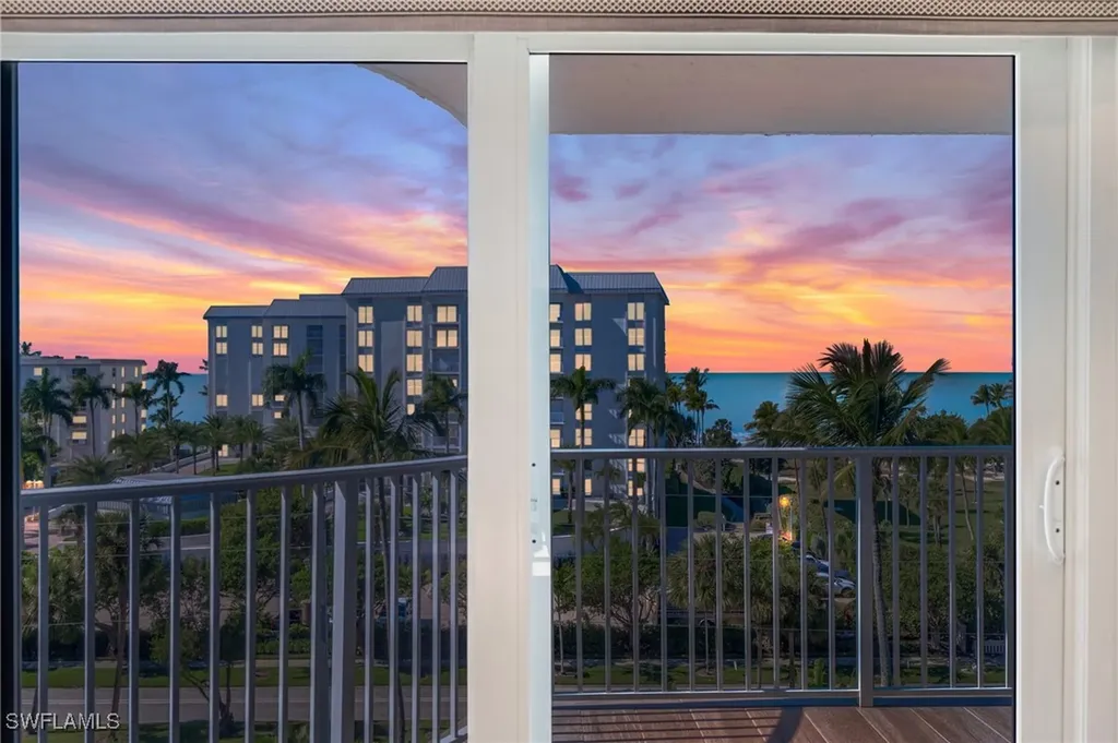 1300 Gulf Shore Boulevard N Naples FL 34102