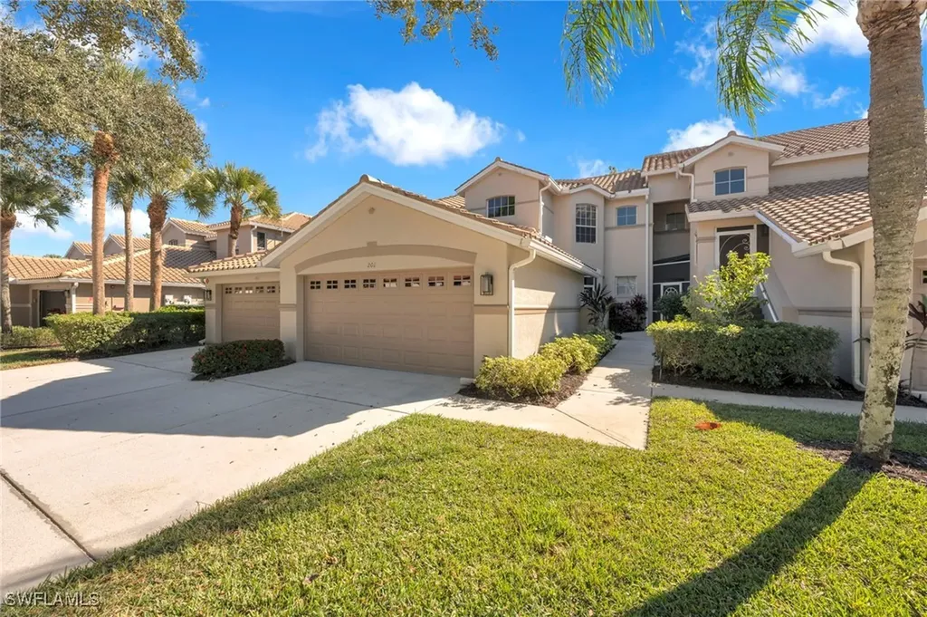 8470 Danbury Boulevard Naples FL 34120