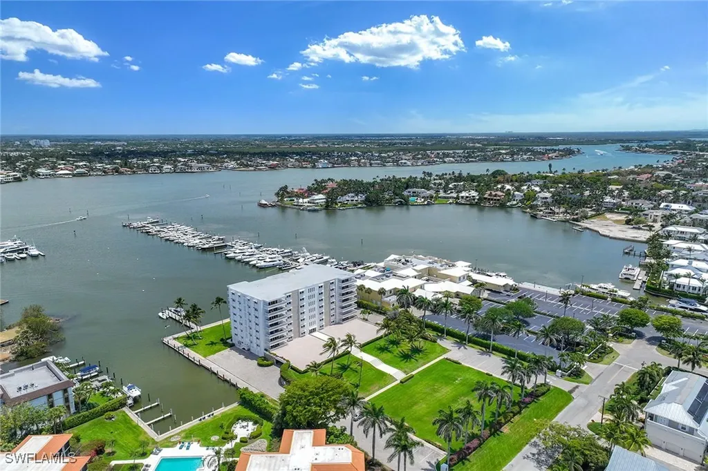 1325 7th Street S Naples FL 34102