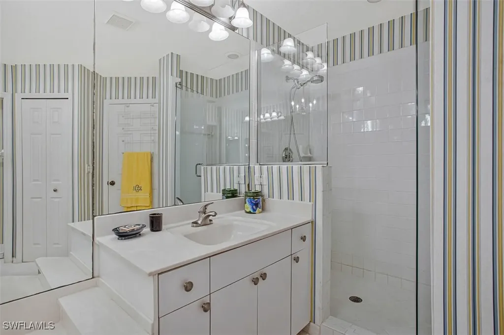 8496 Southbridge Drive Estero FL 33967
