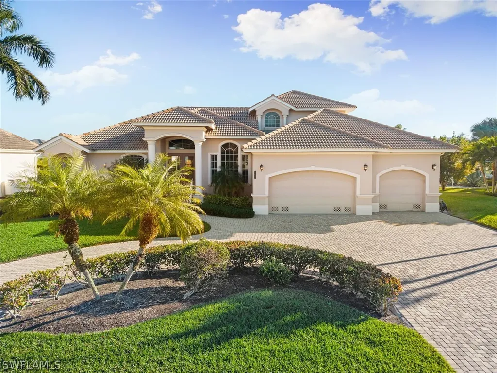 757 Bluebonnet Court Marco Island FL 34145