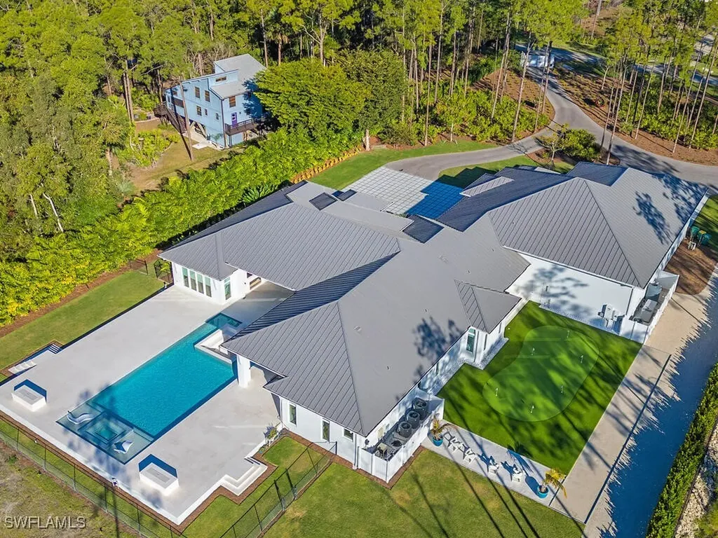 6824 Sable Ridge Lane Naples FL 34109