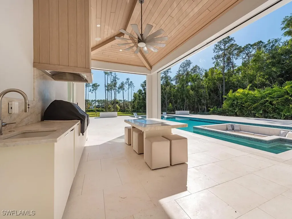 6824 Sable Ridge Lane Naples FL 34109