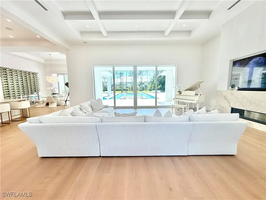 6824 Sable Ridge Lane Naples FL 34109
