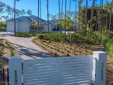 6824 Sable Ridge Lane Naples FL 34109