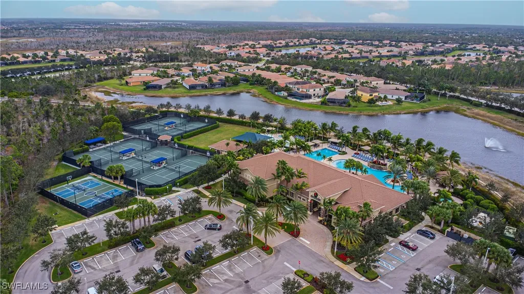 3208 Atlantic Circle Naples FL 34119