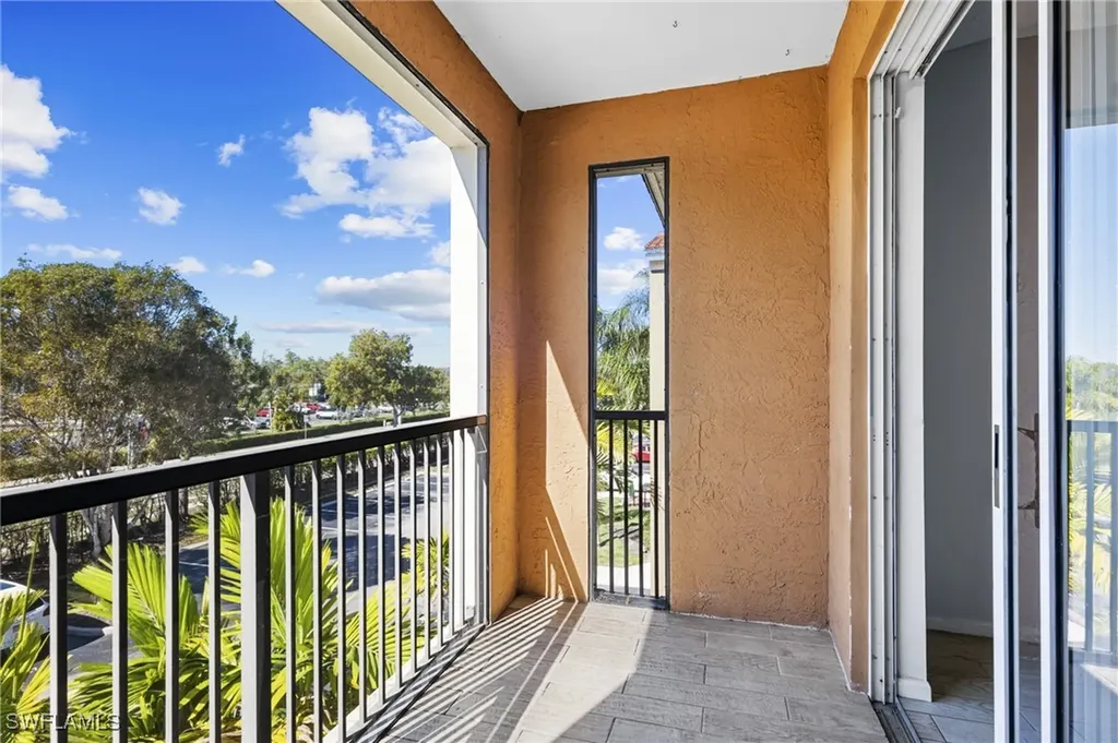 1105 Reserve Court Naples FL 34105