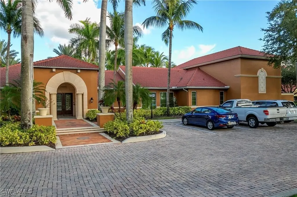 1105 Reserve Court Naples FL 34105