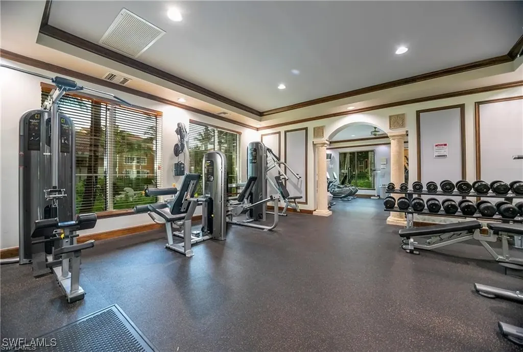 1105 Reserve Court Naples FL 34105